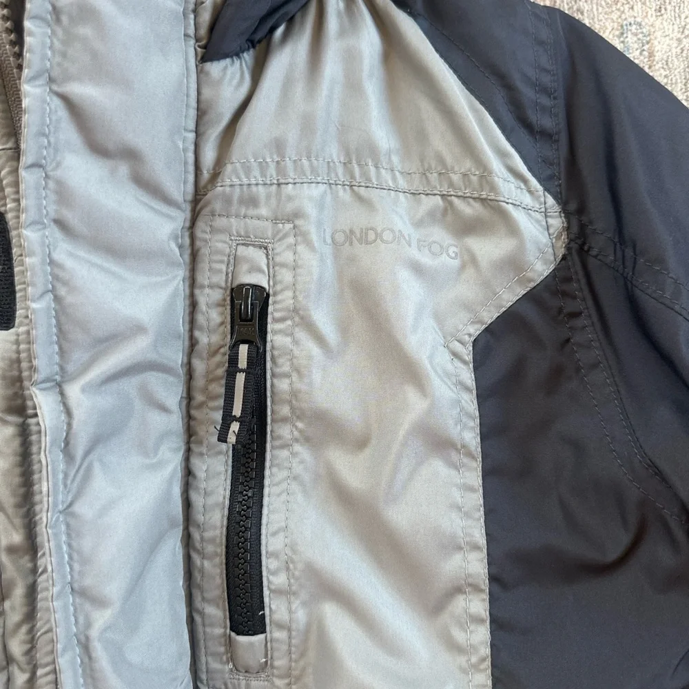 London Fog Boys Winter Coat Size 8 Gray Black Hooded Puffer Jacket